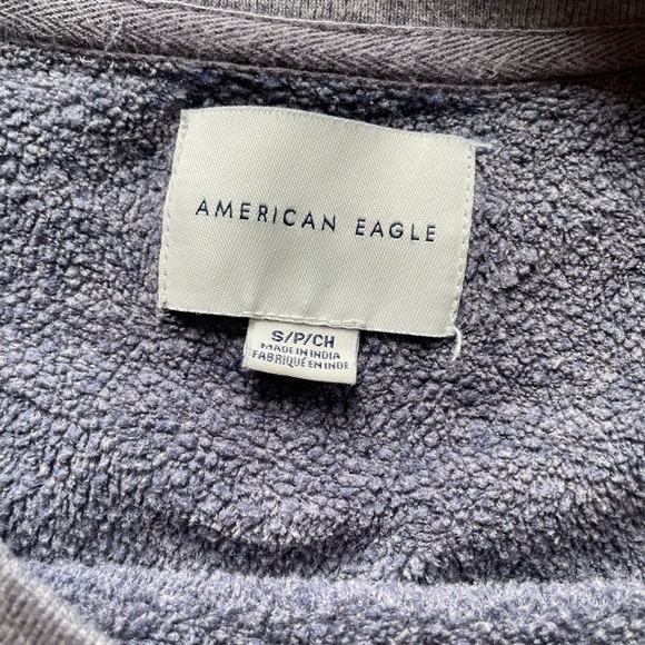 American Eagle Gray Sweatshirt with Embroidered Sleeves Size Small - Picture 4 of 5